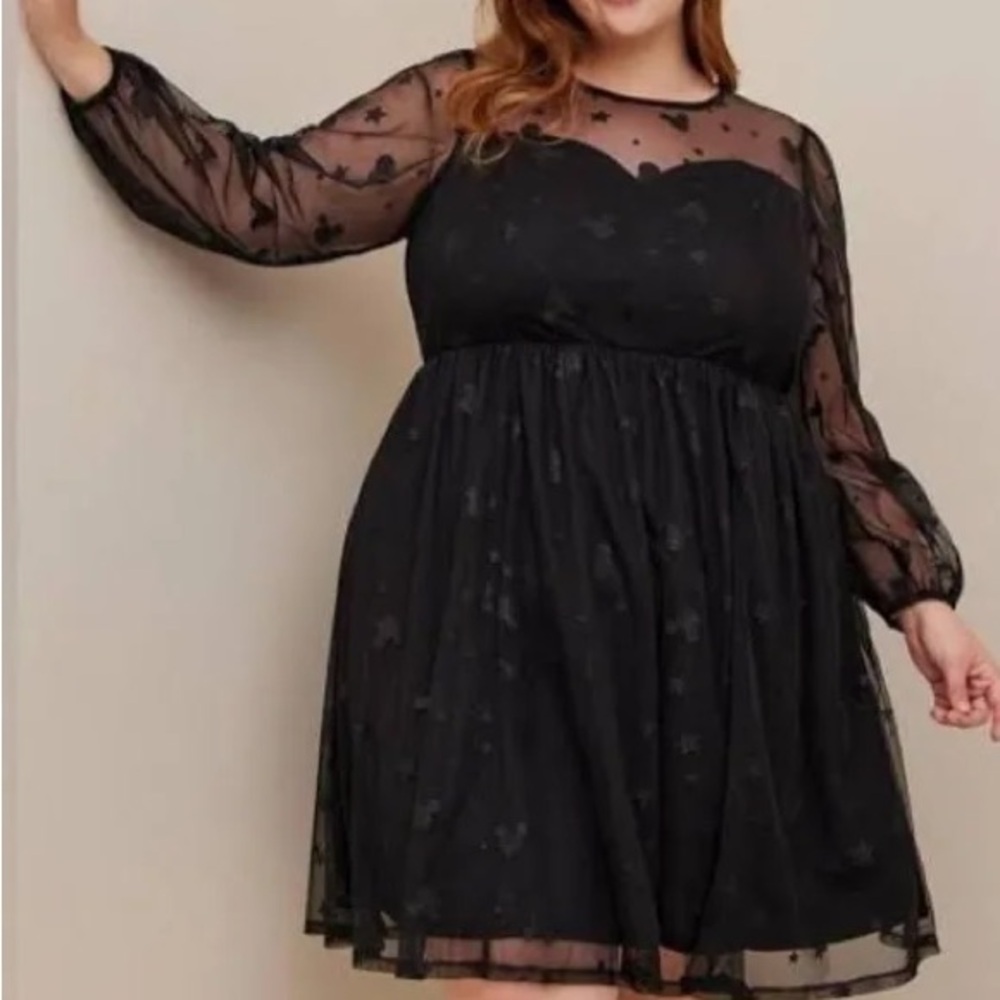 Disney TORRID Mickey Stars Tulle Illusion Neck Skater Black Dress Size 24 Cruise
